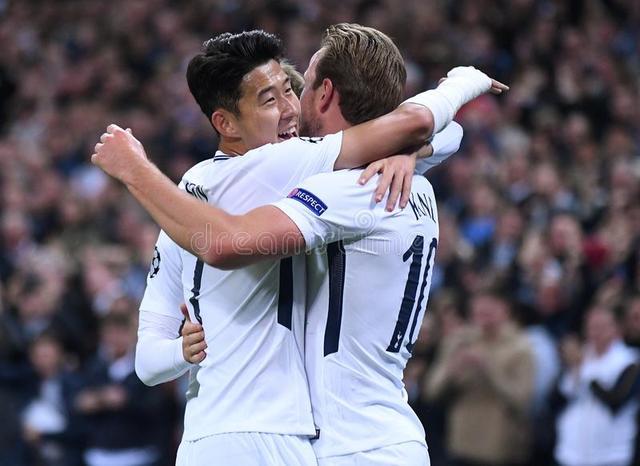  拜仁慕尼黑锋线大将遭遇重伤将缺阵三个月  